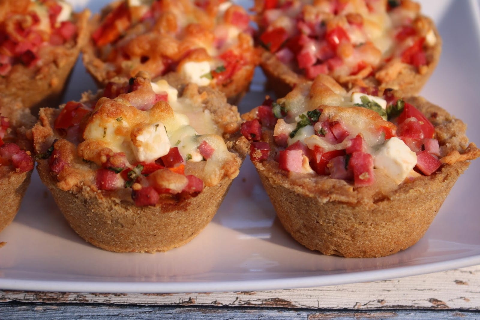 Gluteenittomat Feta-kinkku-paprikakupit