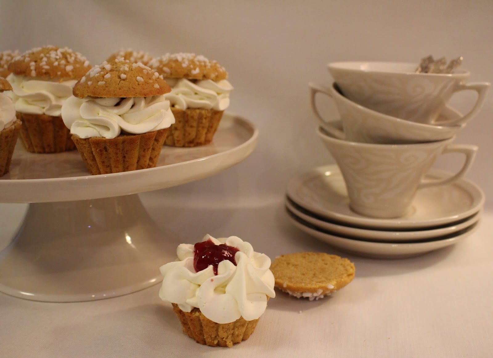 Gluteenittomat Laskiaismuffinsit