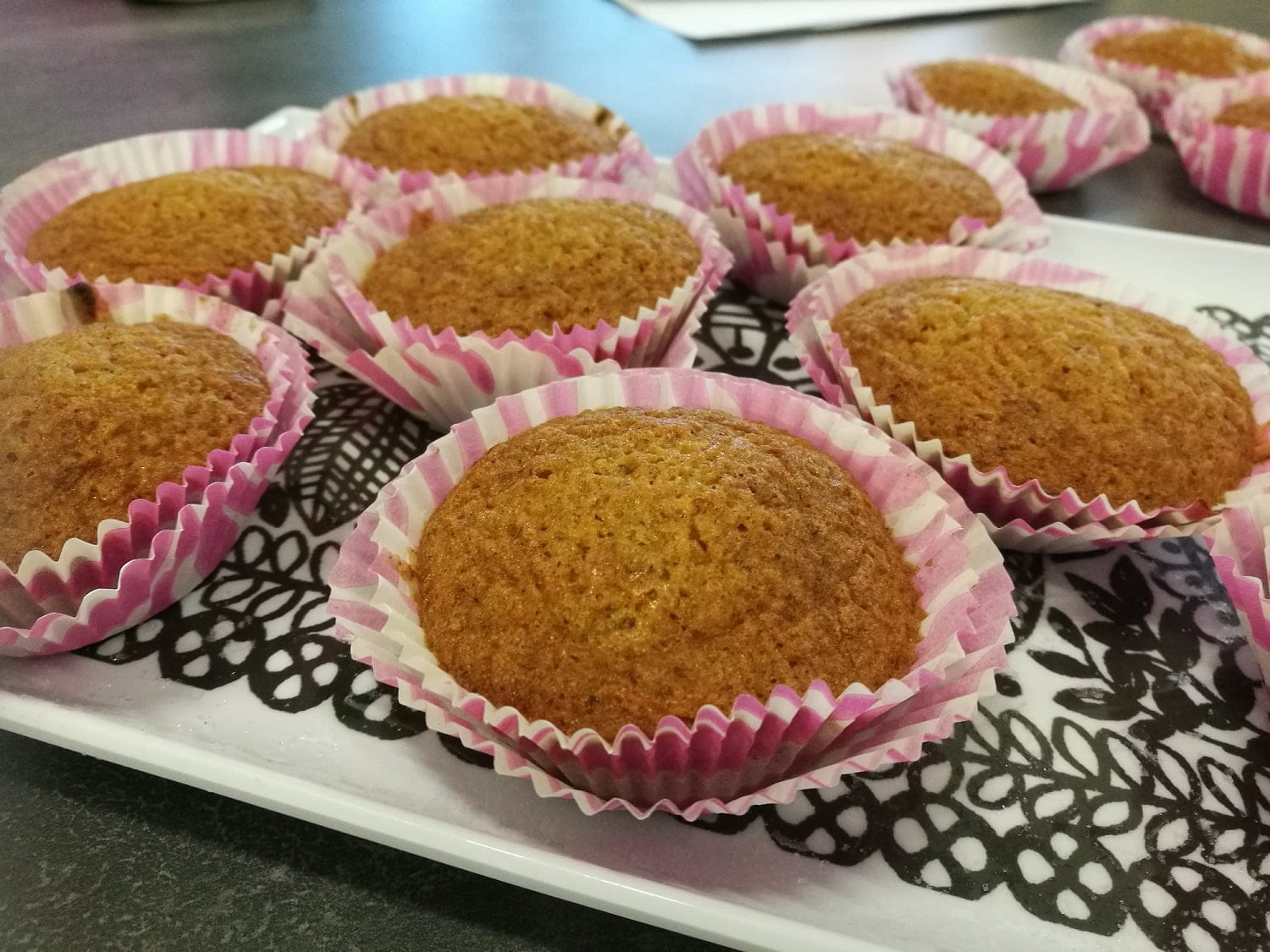Gluteenittomat Porkkana- tattarimuffinssit