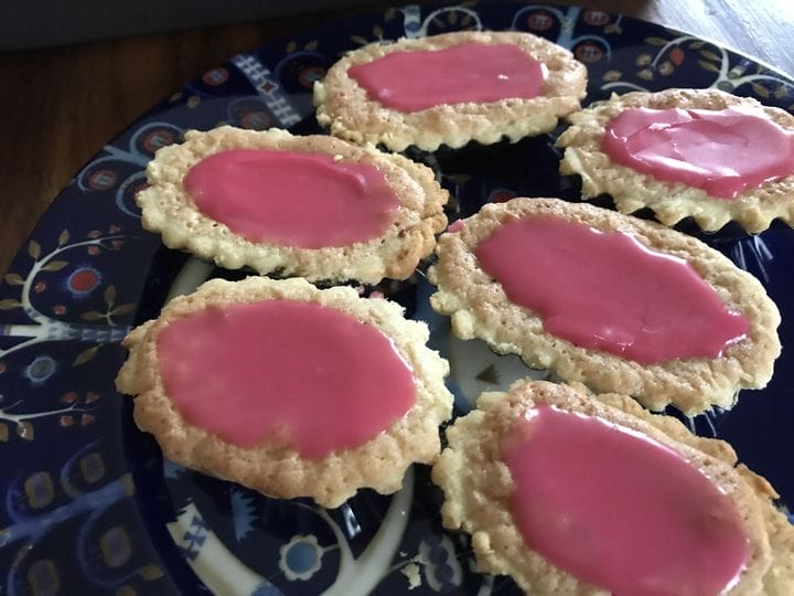Gluten-free Mazarin sandwiches