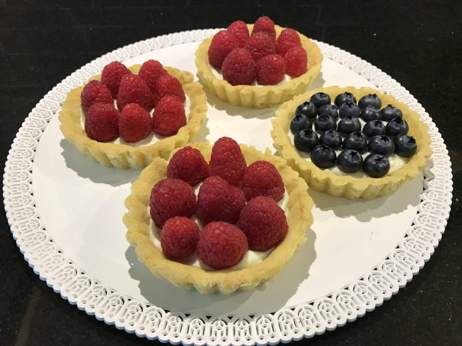 Gluteenittomat Mustikkatartaletit