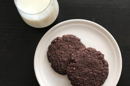 Gluteenittomat hasselpähkinä-suklaakeksit