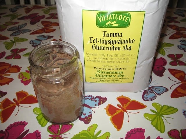 Gluteeniton Hapanjuuri Tef-jauholla