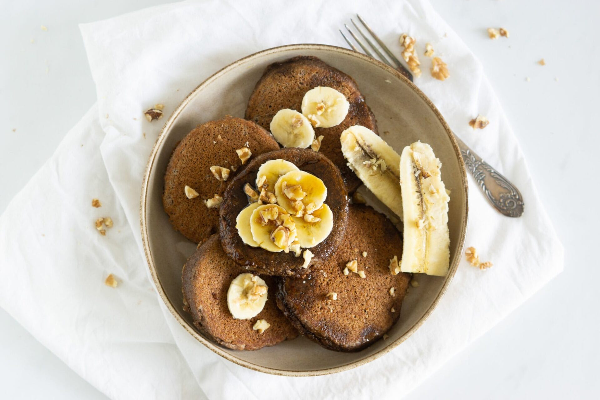 Gluteenittomat teff-banaanipannukakut