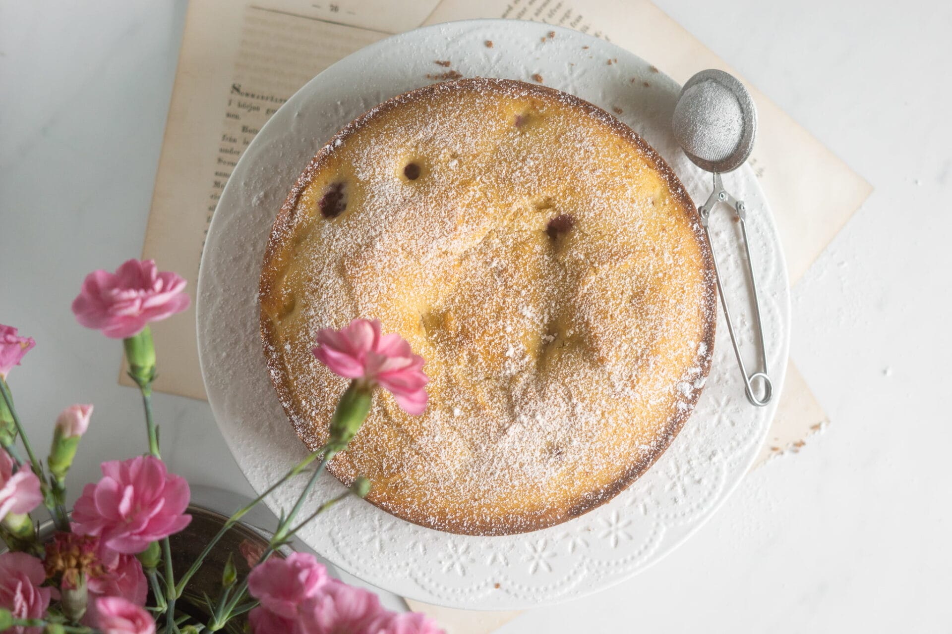 Gluteeniton vadelma-ricotta kakku